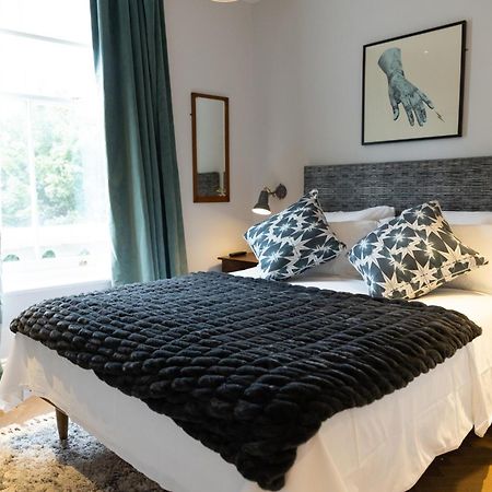 The Knight Of Nottinghill Hotel London Bagian luar foto