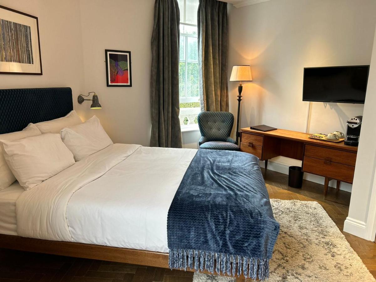 The Knight Of Nottinghill Hotel London Bagian luar foto