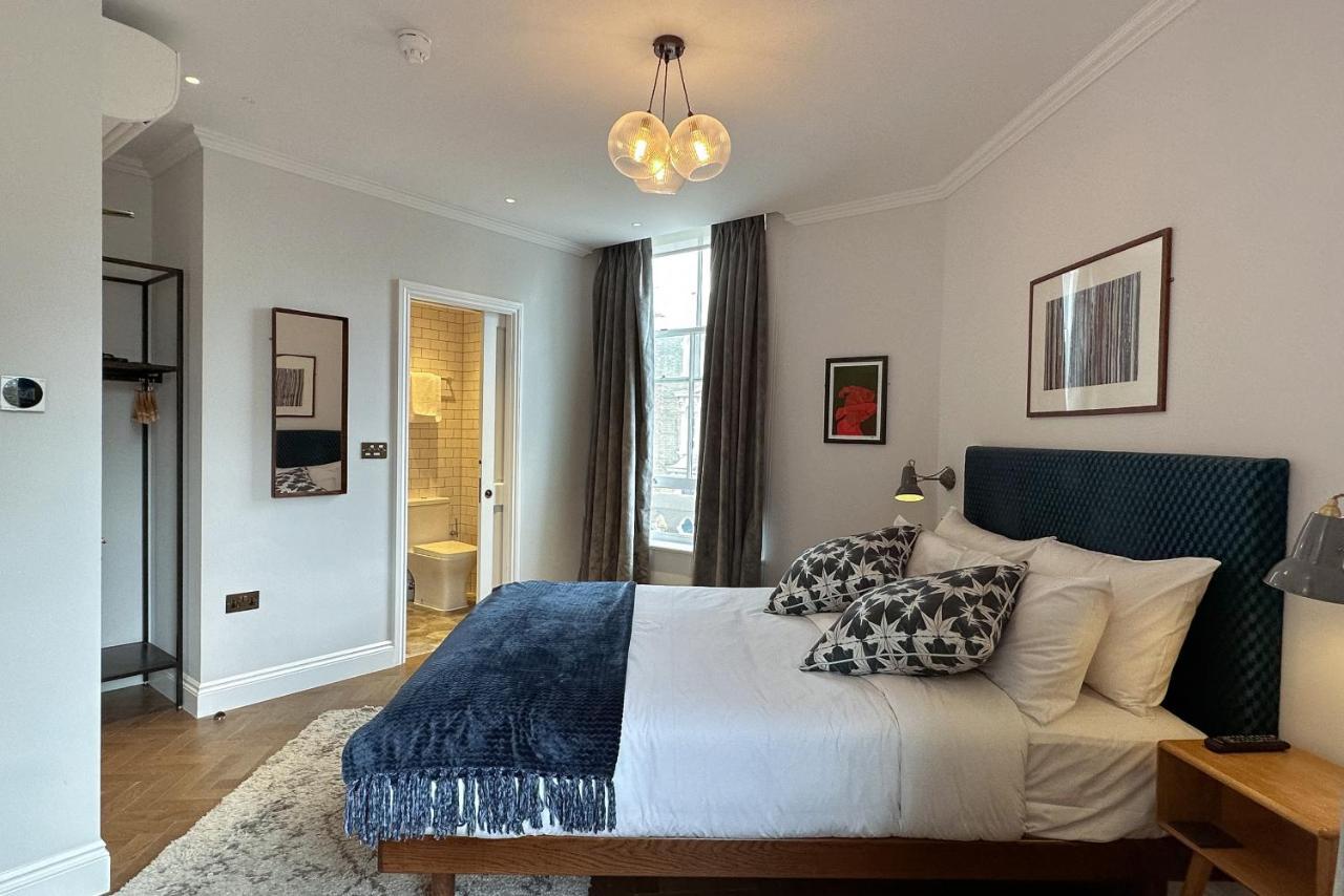 The Knight Of Nottinghill Hotel London Bagian luar foto