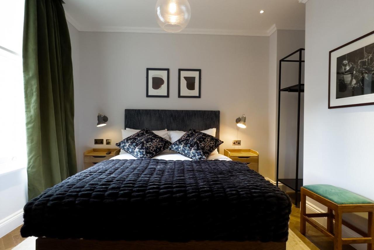 The Knight Of Nottinghill Hotel London Bagian luar foto