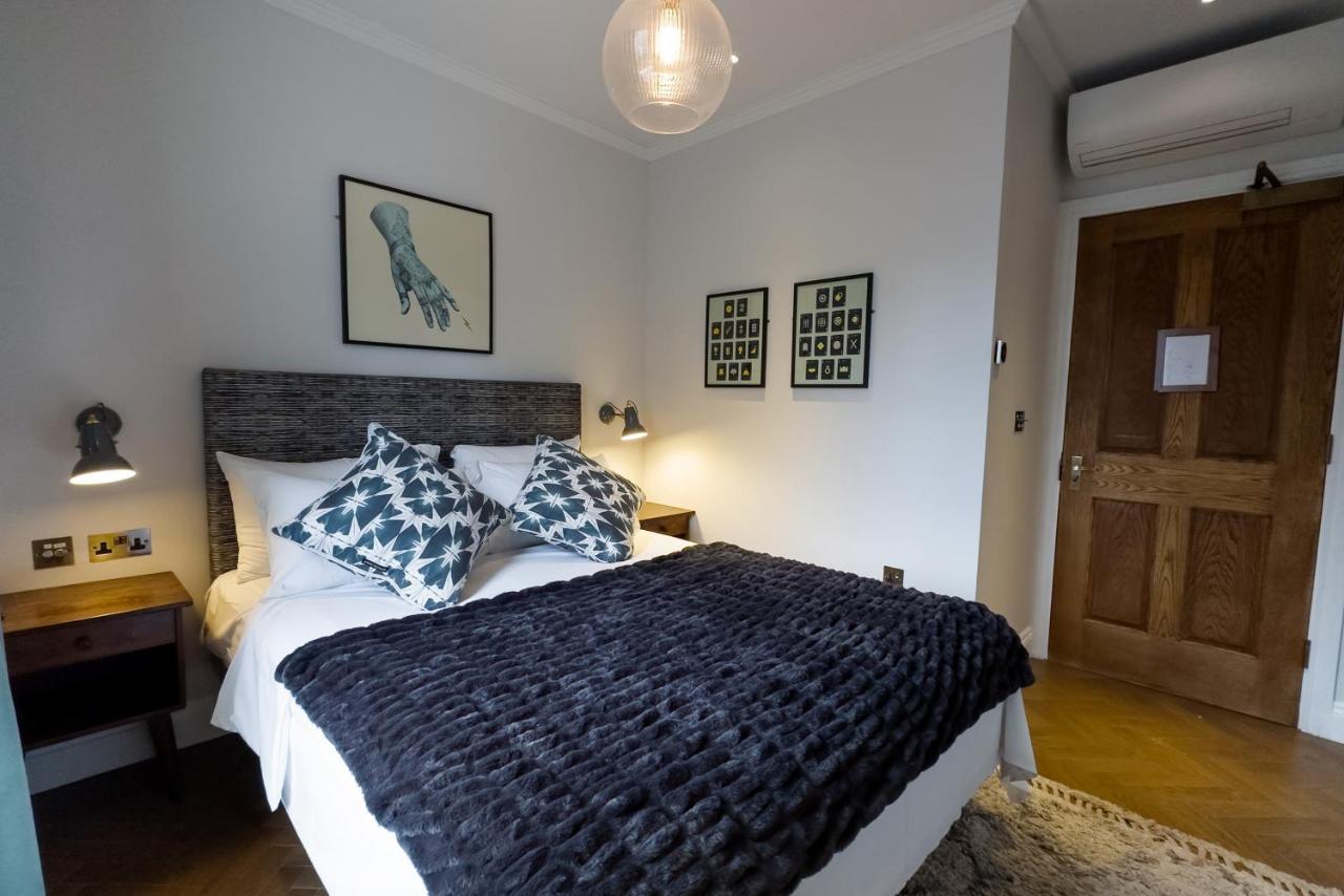 The Knight Of Nottinghill Hotel London Bagian luar foto