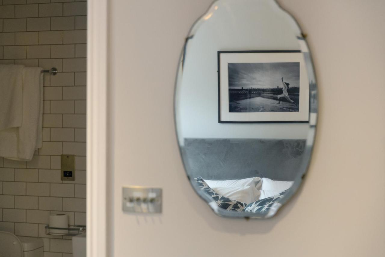 The Knight Of Nottinghill Hotel London Bagian luar foto