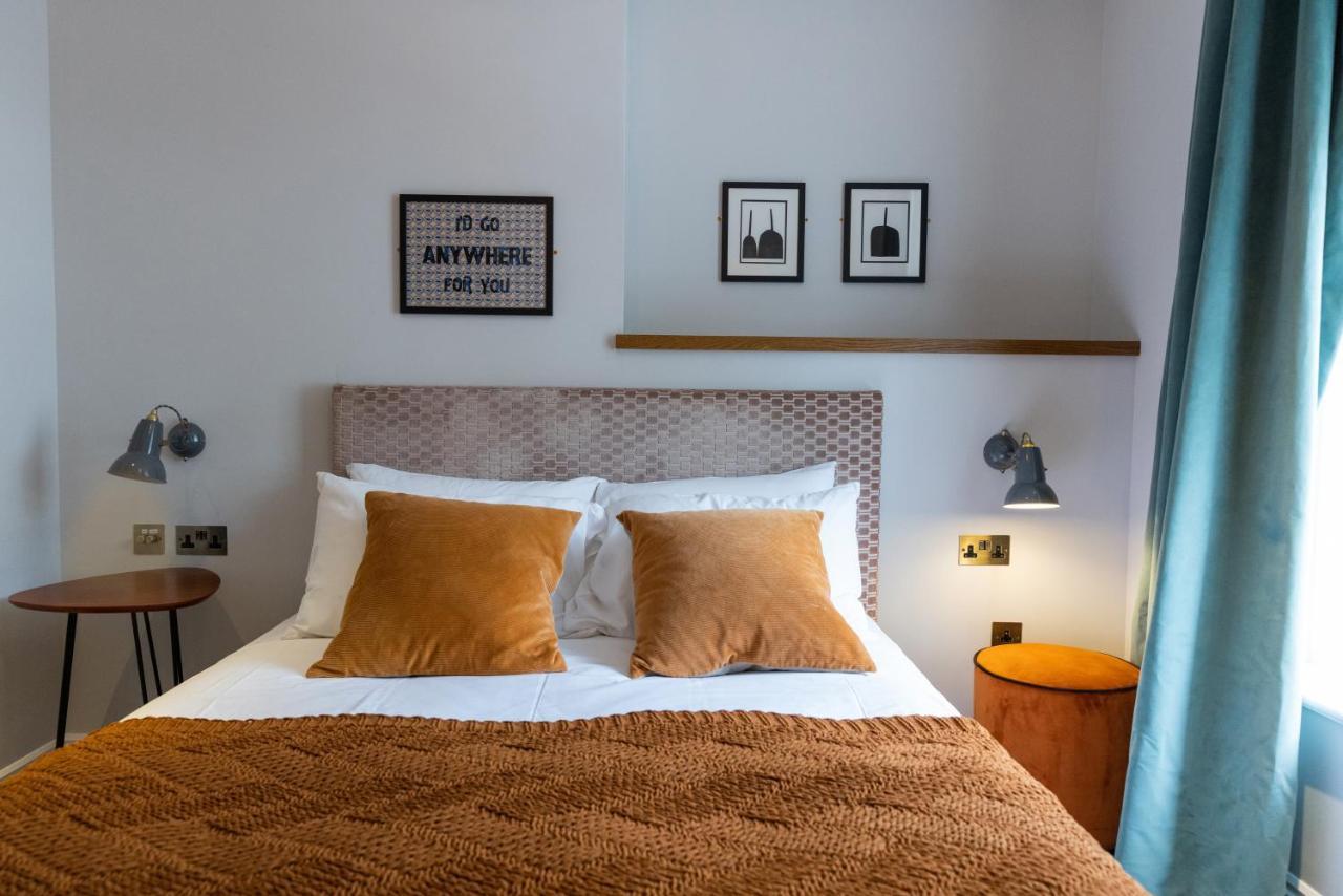 The Knight Of Nottinghill Hotel London Bagian luar foto