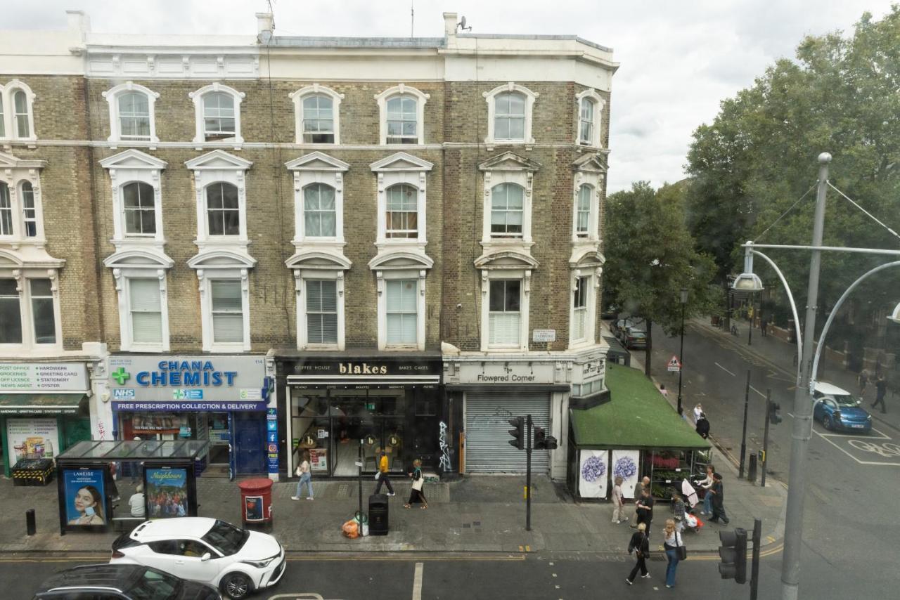 The Knight Of Nottinghill Hotel London Bagian luar foto