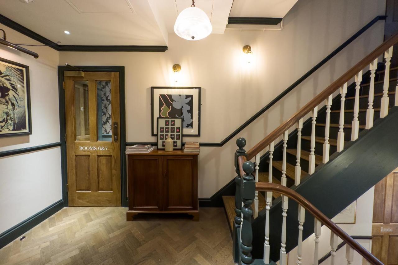 The Knight Of Nottinghill Hotel London Bagian luar foto