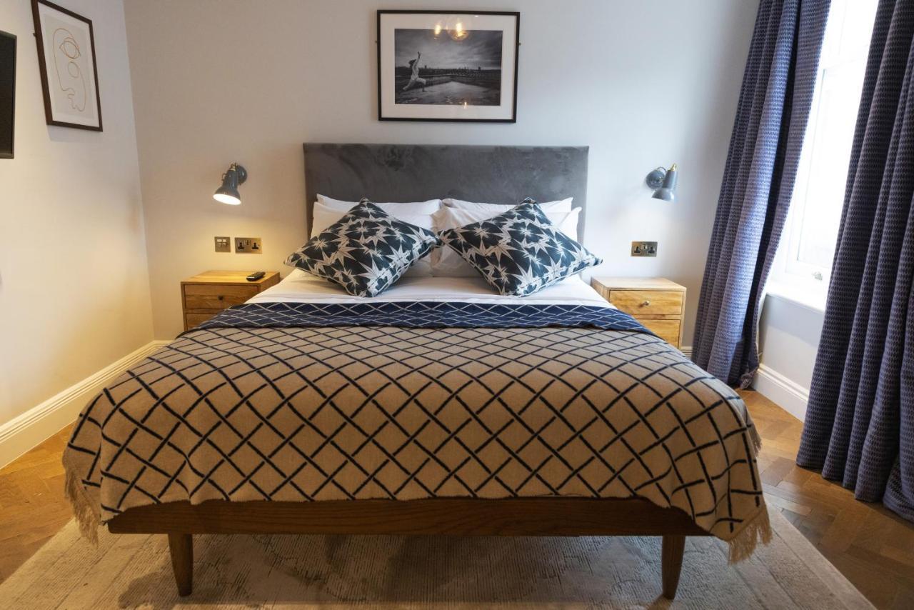 The Knight Of Nottinghill Hotel London Bagian luar foto