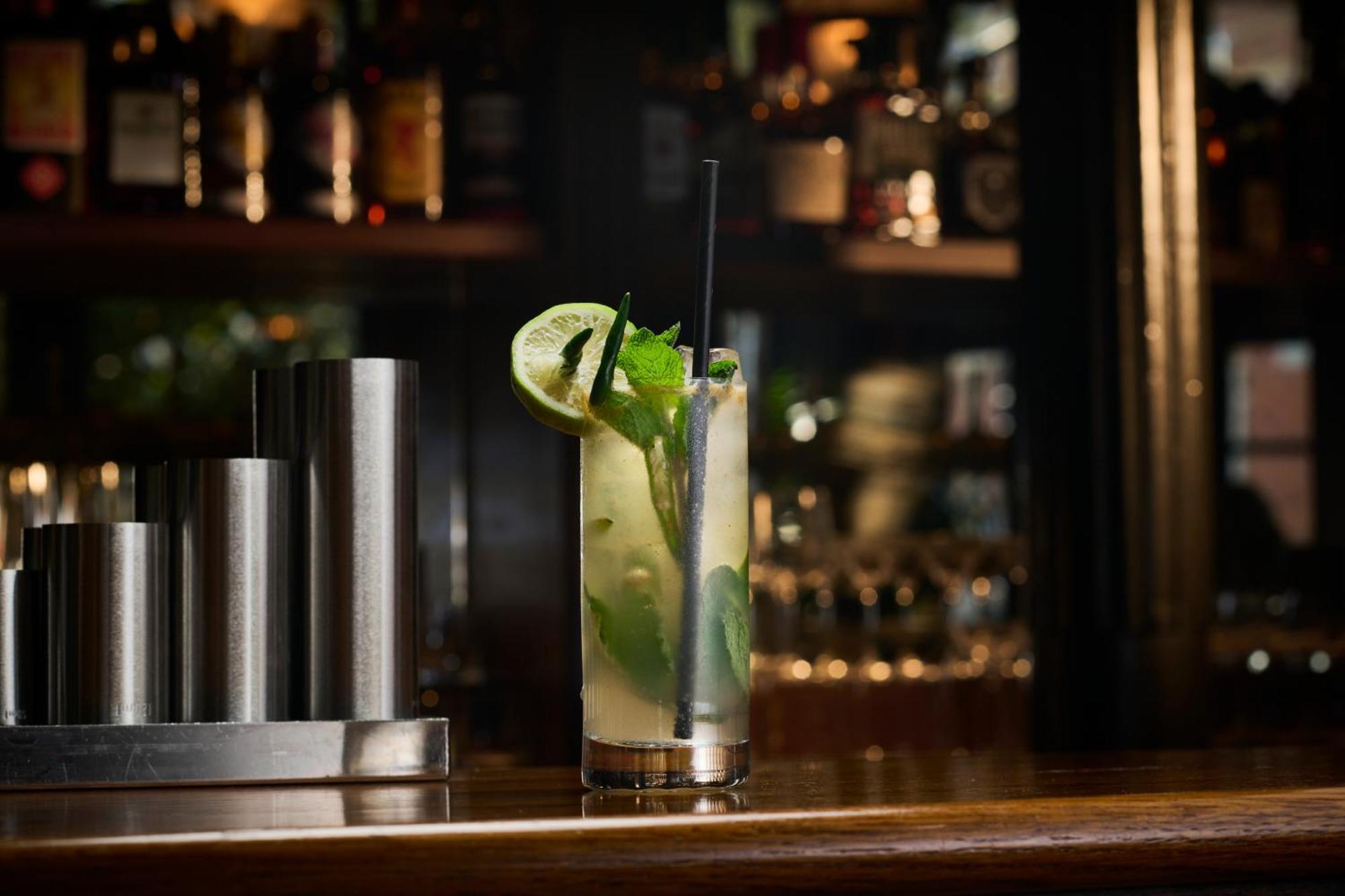 The Knight Of Nottinghill Hotel London Bagian luar foto