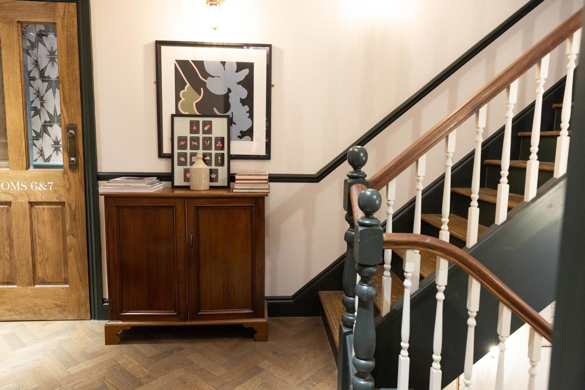 The Knight Of Nottinghill Hotel London Bagian luar foto